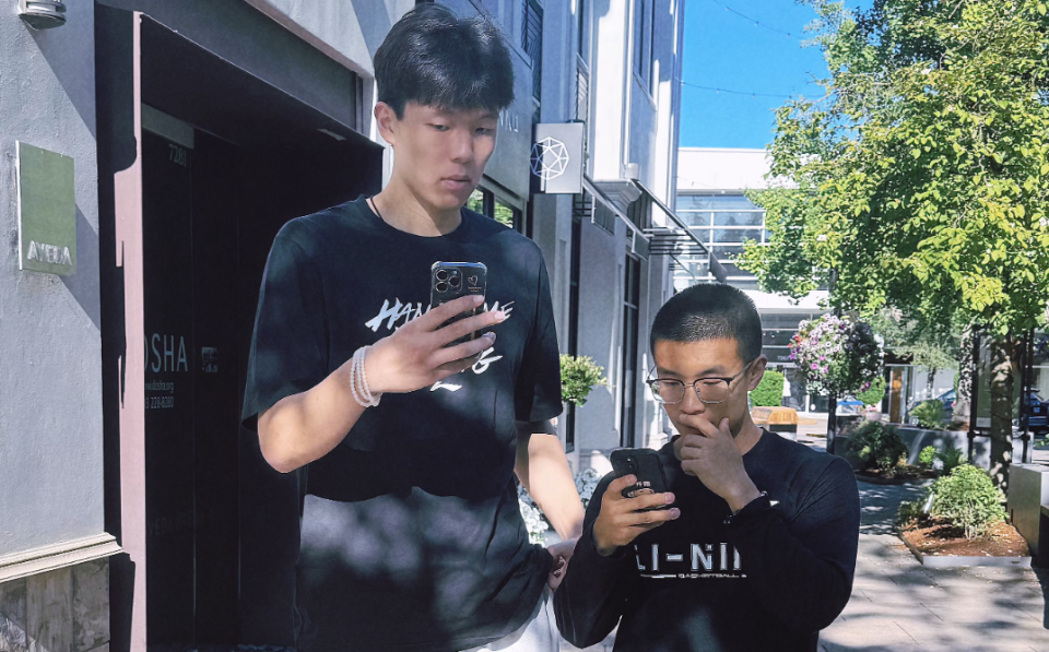 开拓者13人夏联阵容出炉!杨瀚森再登封面成最大看点 克林根缺阵