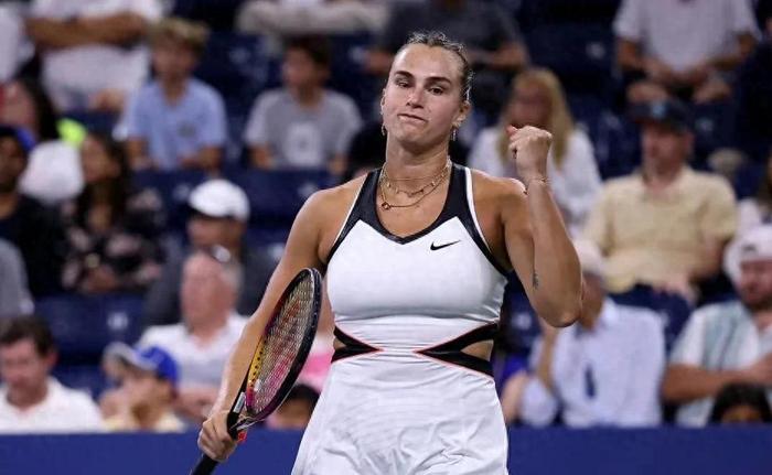 开云平台-美网八强遭网友调侃！女单：内卷乱斗，男单：七小伙围剿一个老人