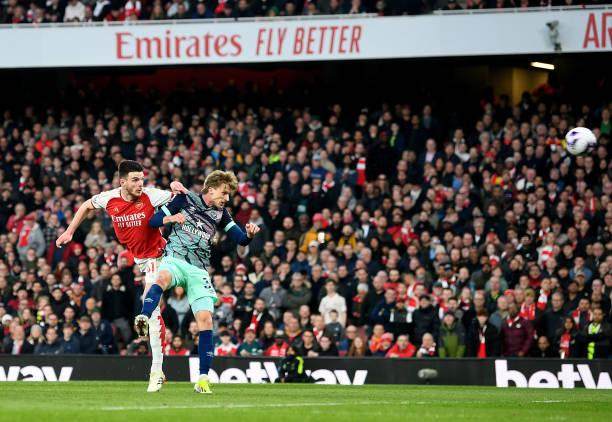 开云官方-“四带二”将功补过，哈弗茨绝杀！阿森纳重回榜首