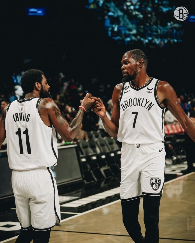 开云平台-【现场】篮网三巨头终迎首秀 不敌76人却点燃希望